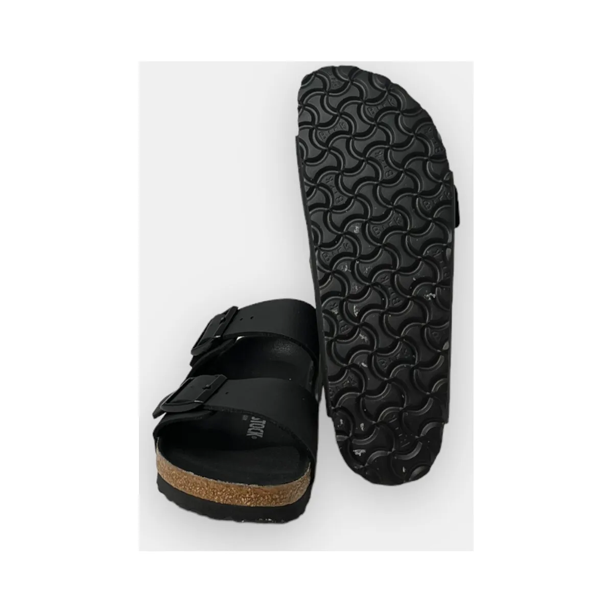1019069 BLACK