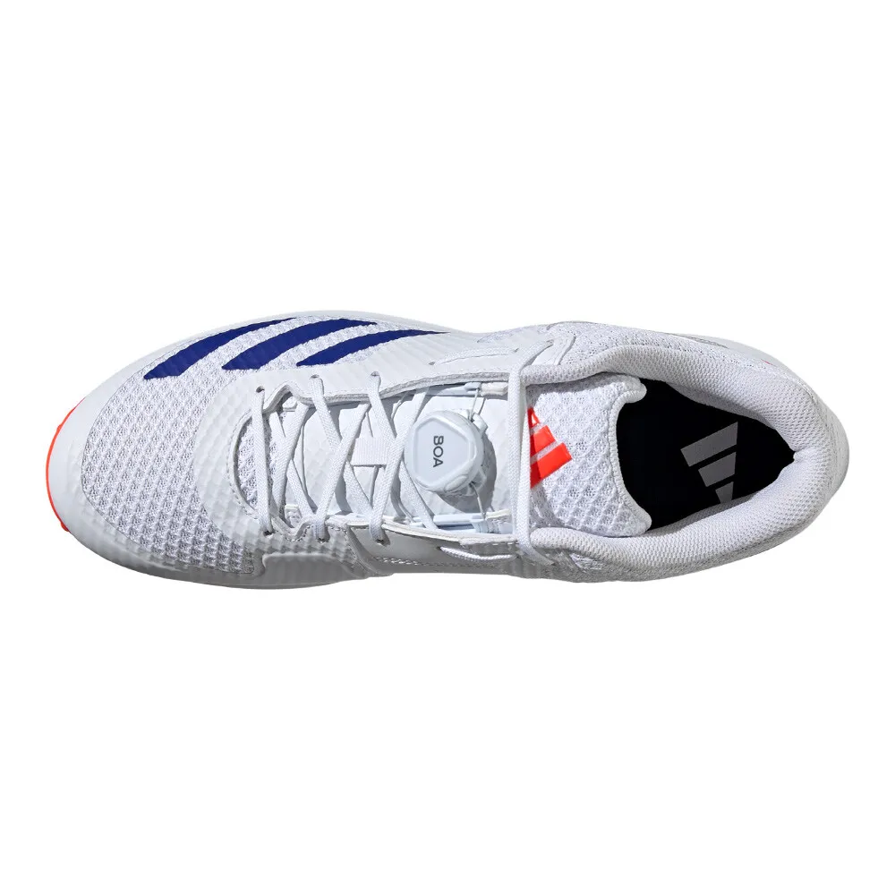 ADIDAS ADIPOWER VECTOR MID ZAPATILLAS DE CRíQUET  SS24