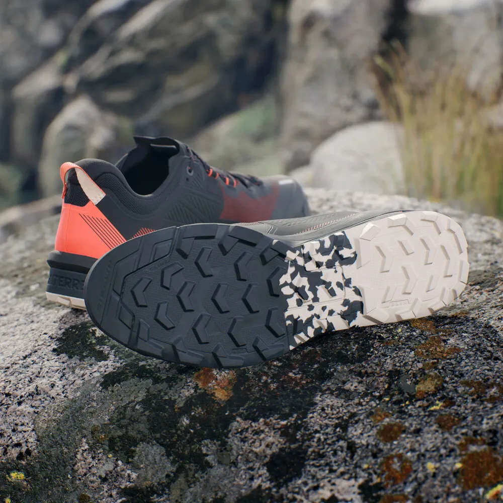 ADIDAS TERREX SKYCHASER TECH GORETEX ZAPATILLAS DE TREKKING  SS24