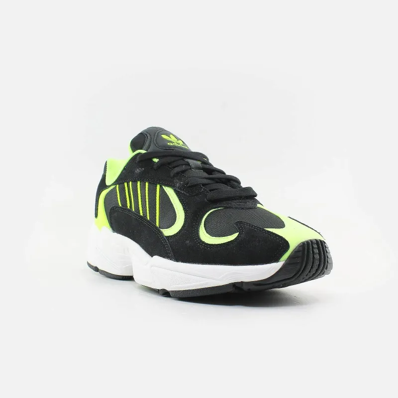 ADIDAS YUNG1 EE5317