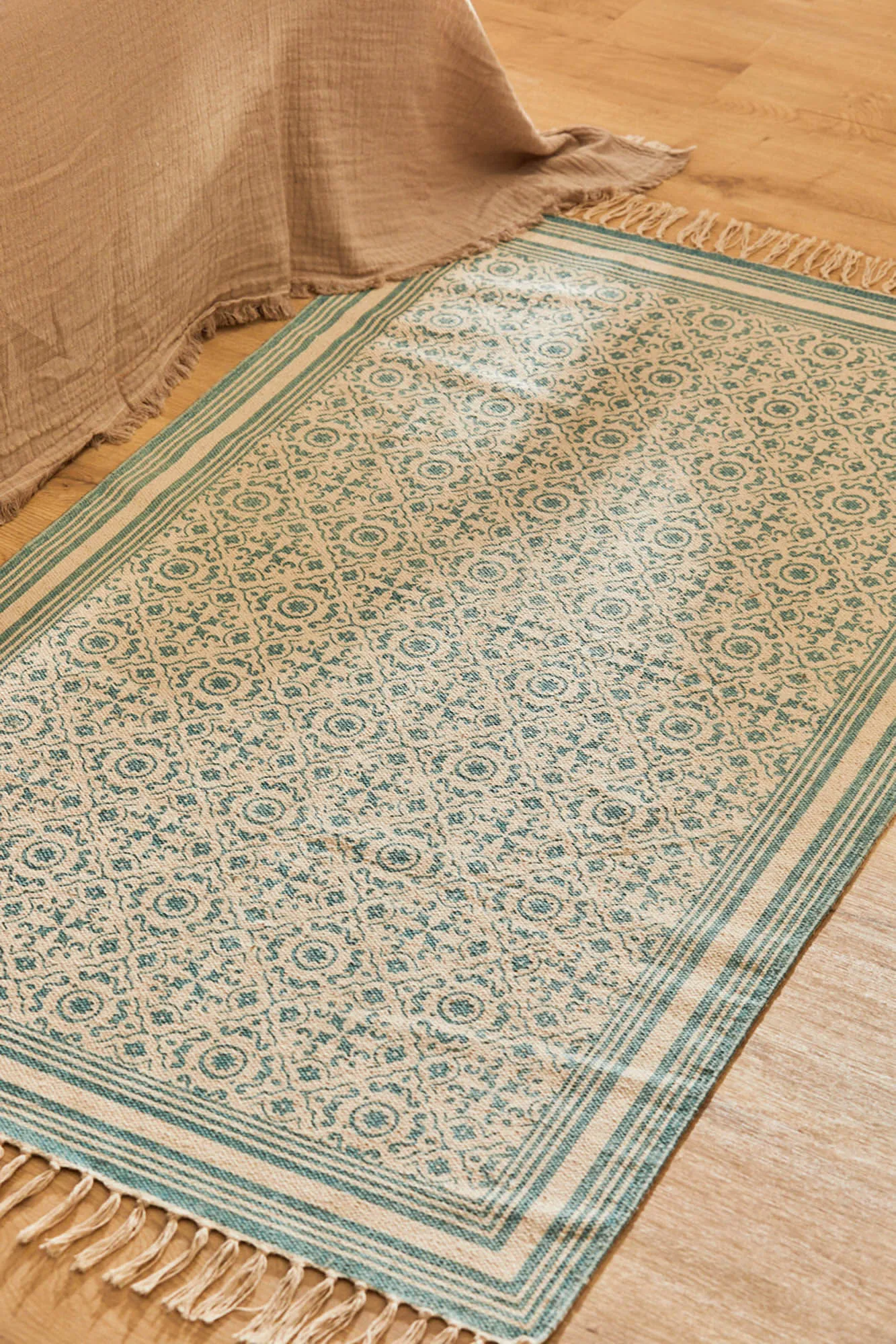 Alfombra dhourrie turquesa Salermo
