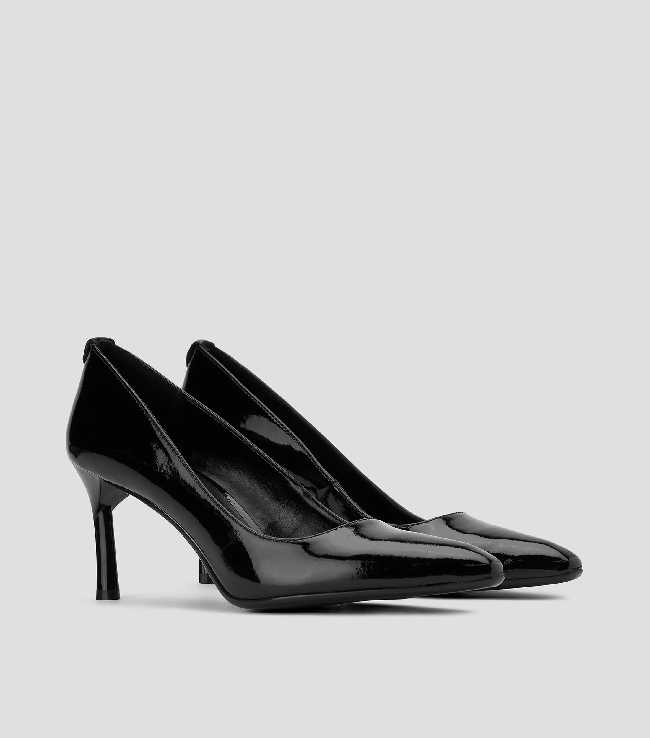 Armani Exchange Zapatillas Pump Decollete con tacón medio de aguja Mujer
