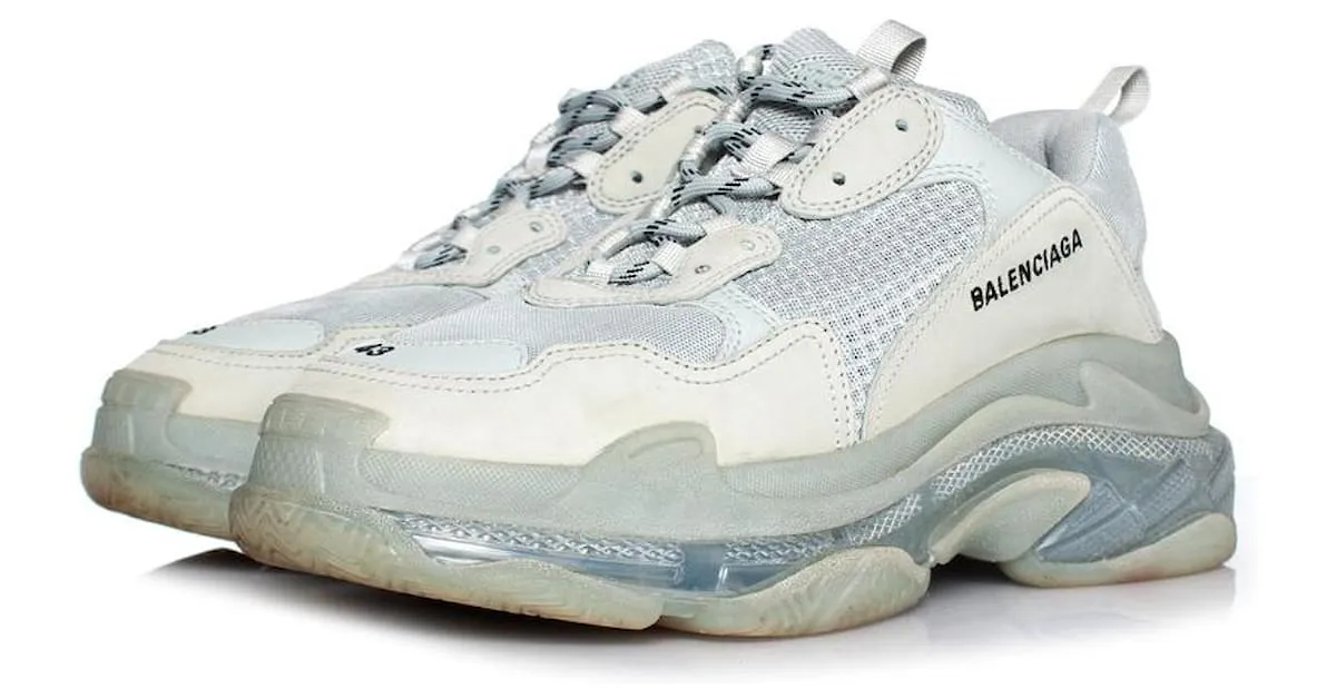 balenciaga, Zapatillas Triple S en gris 