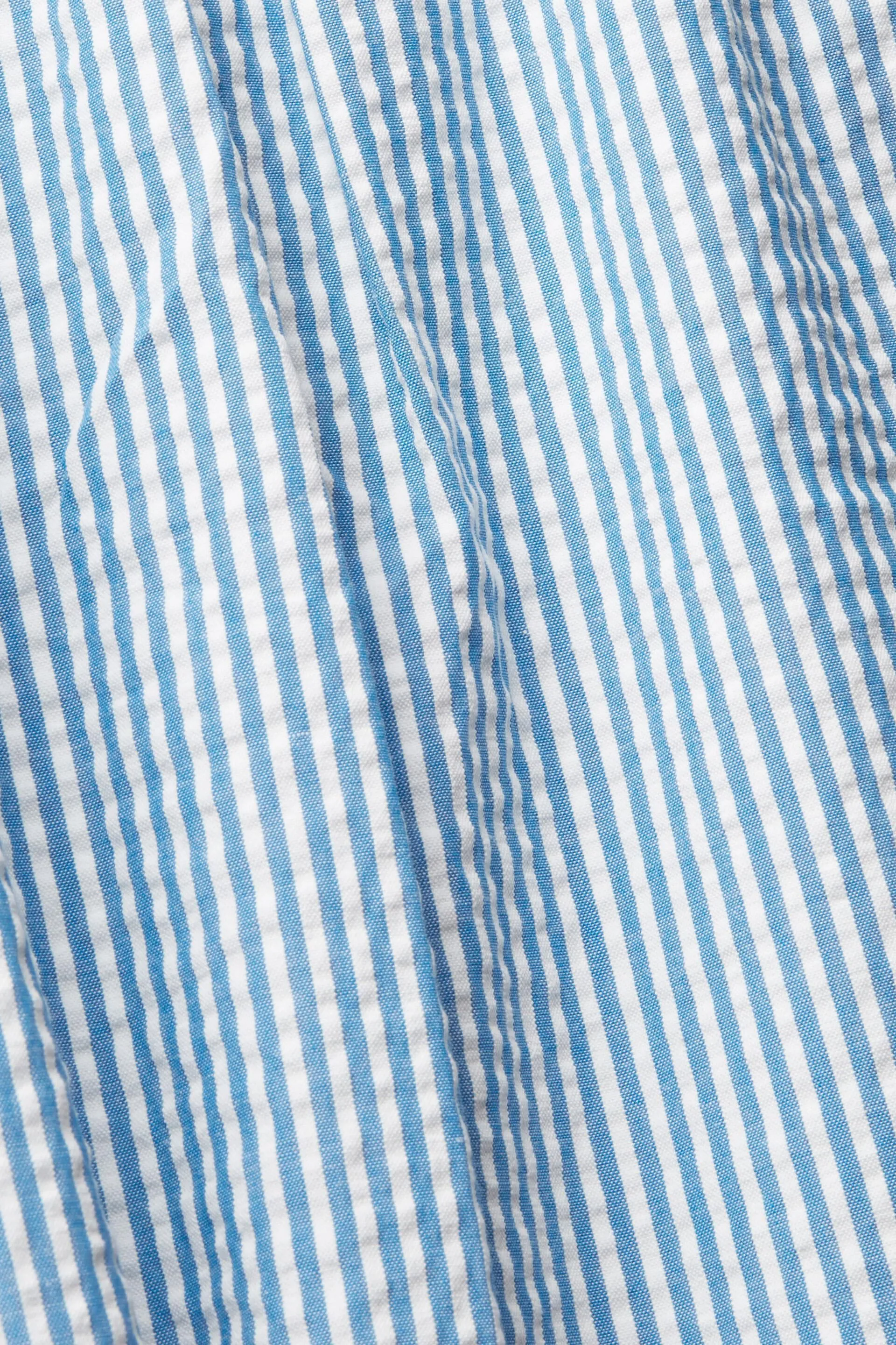 Blusa de manga corta con diseño de rayas verticales