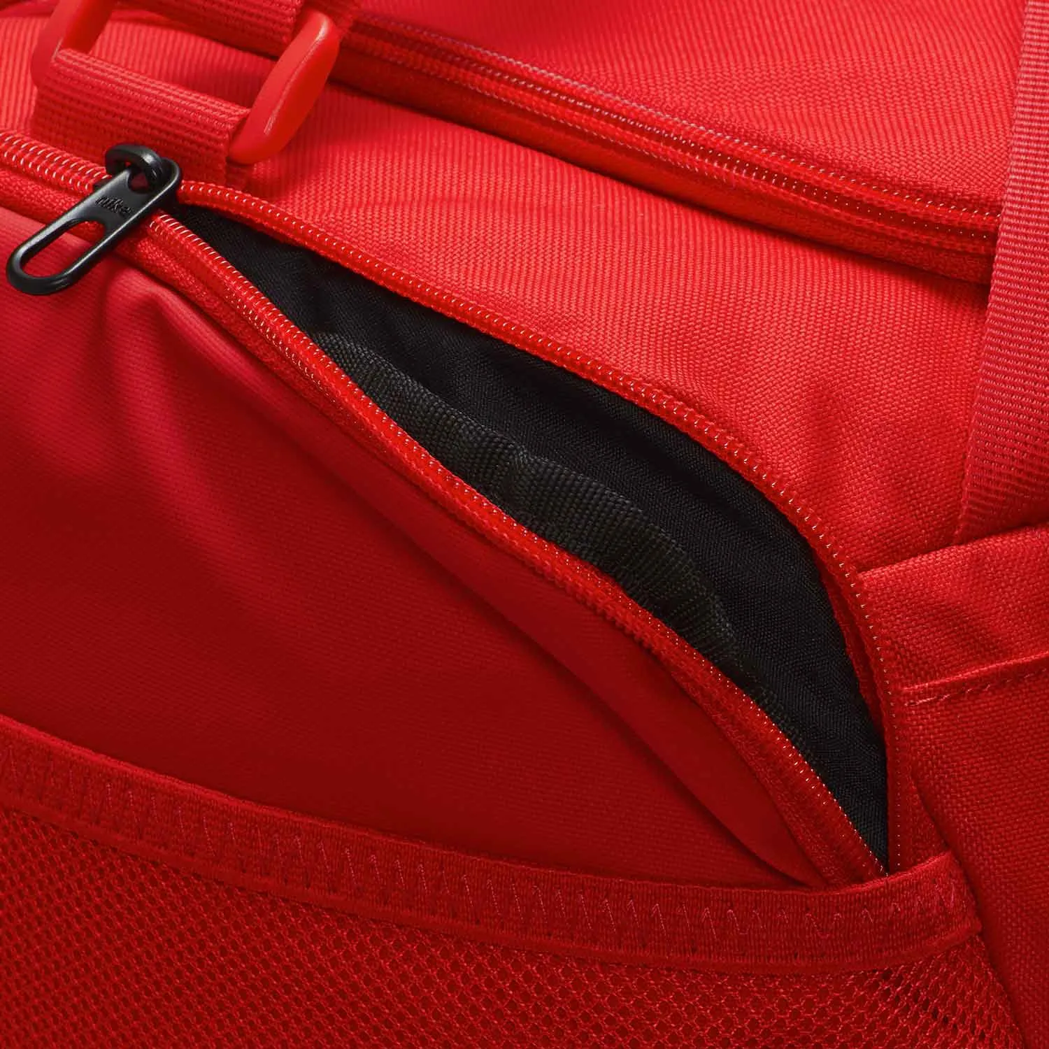 Bolsa Nike Academy Team pequeña