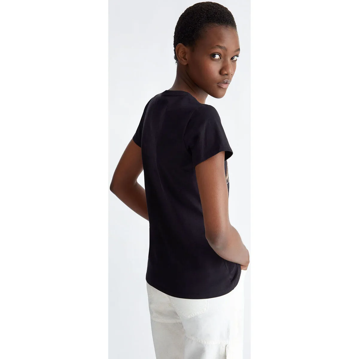 Camiseta con estampado y lentejuelas