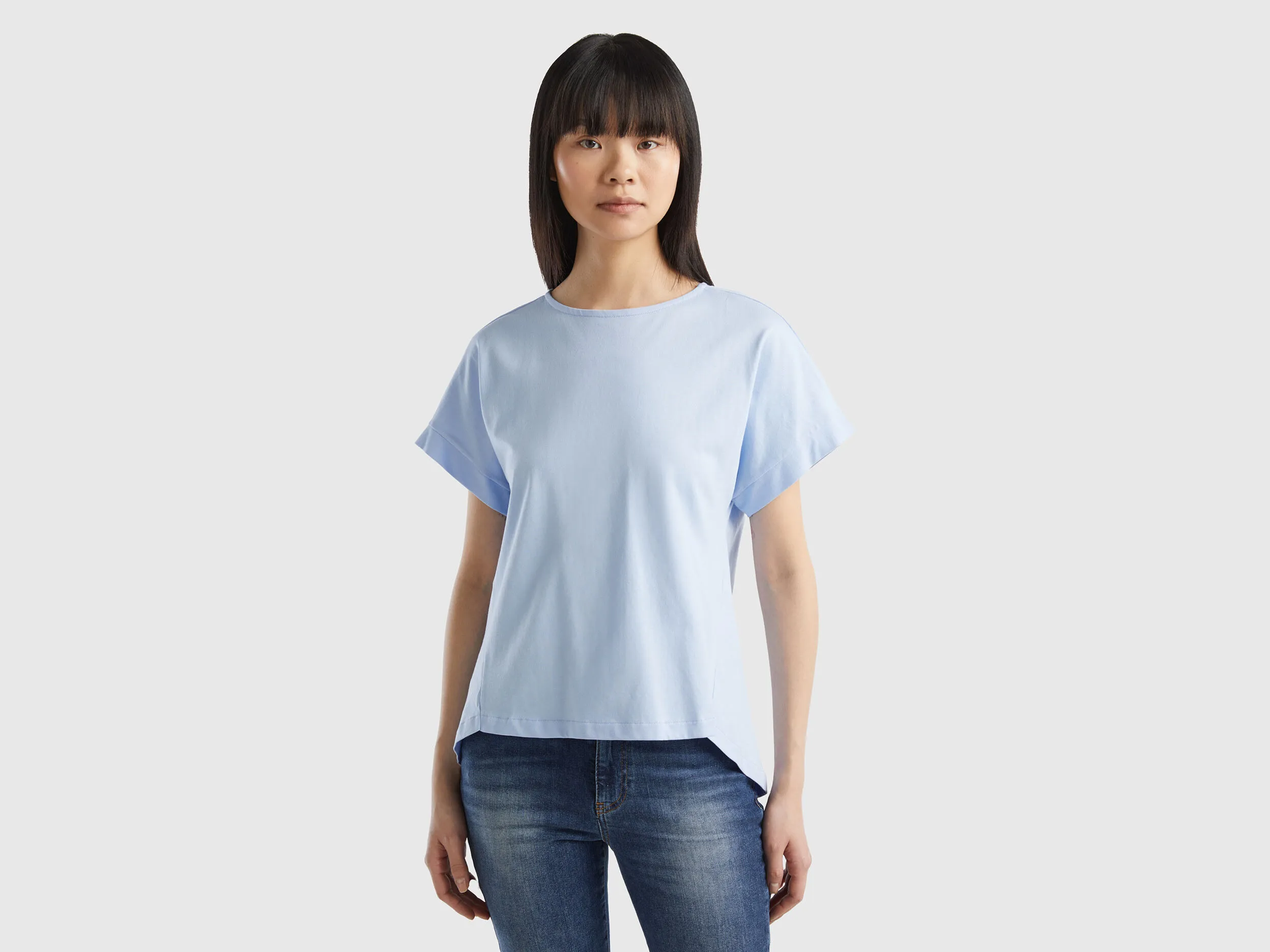 Camiseta con mangas kimono