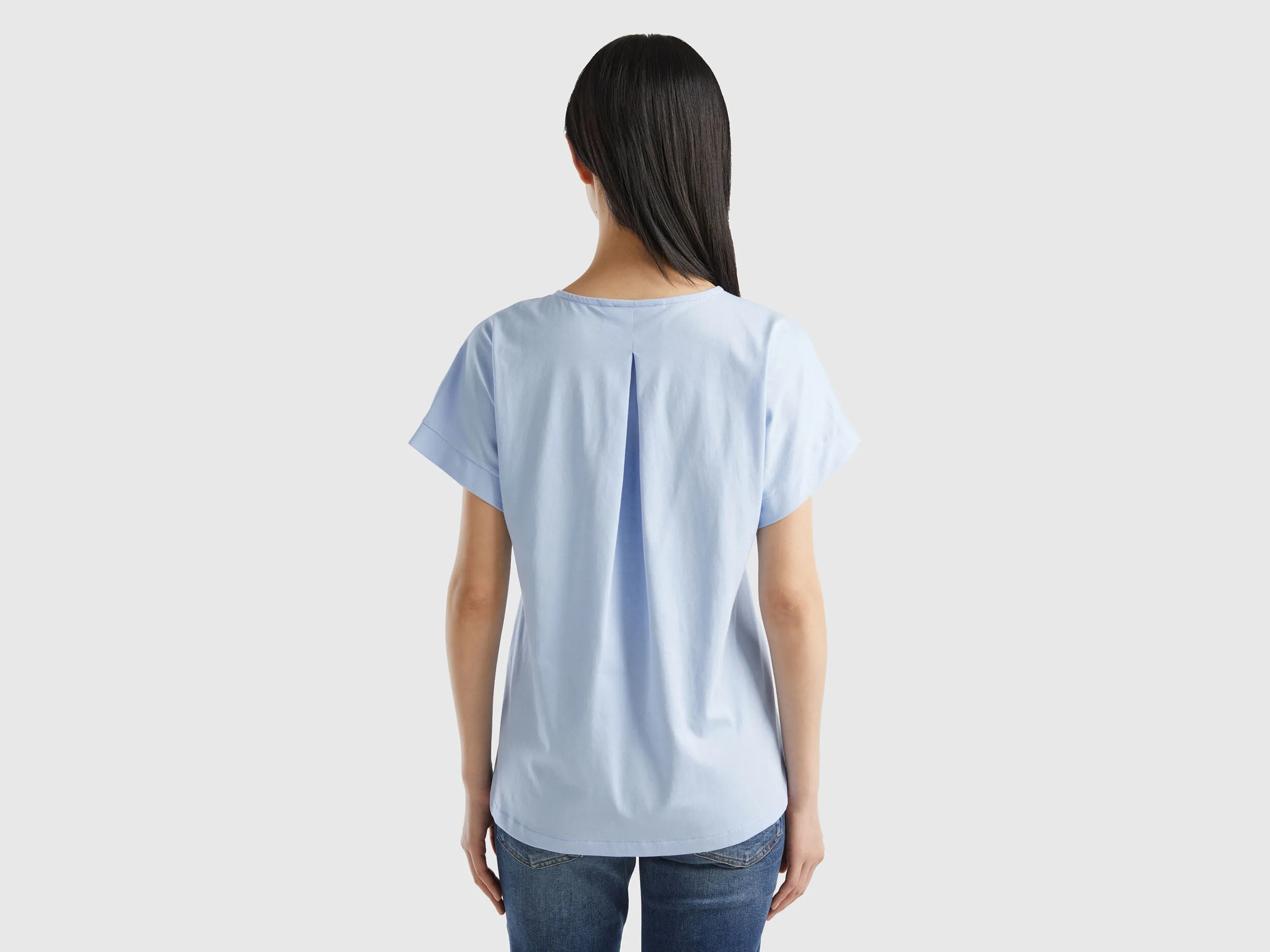 Camiseta con mangas kimono