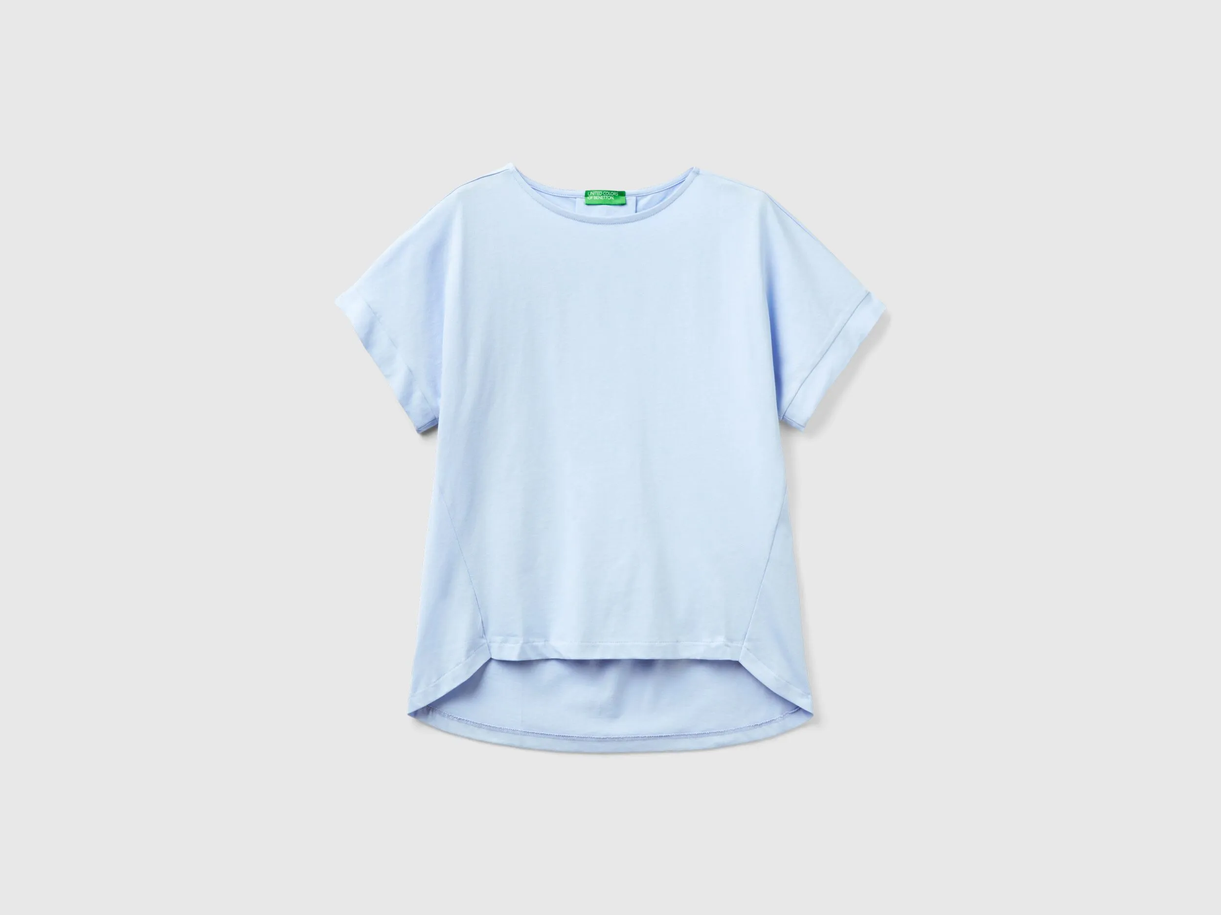 Camiseta con mangas kimono