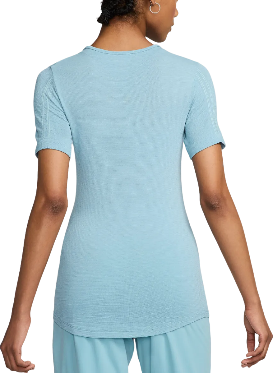 Camiseta Nike Swift Wool
