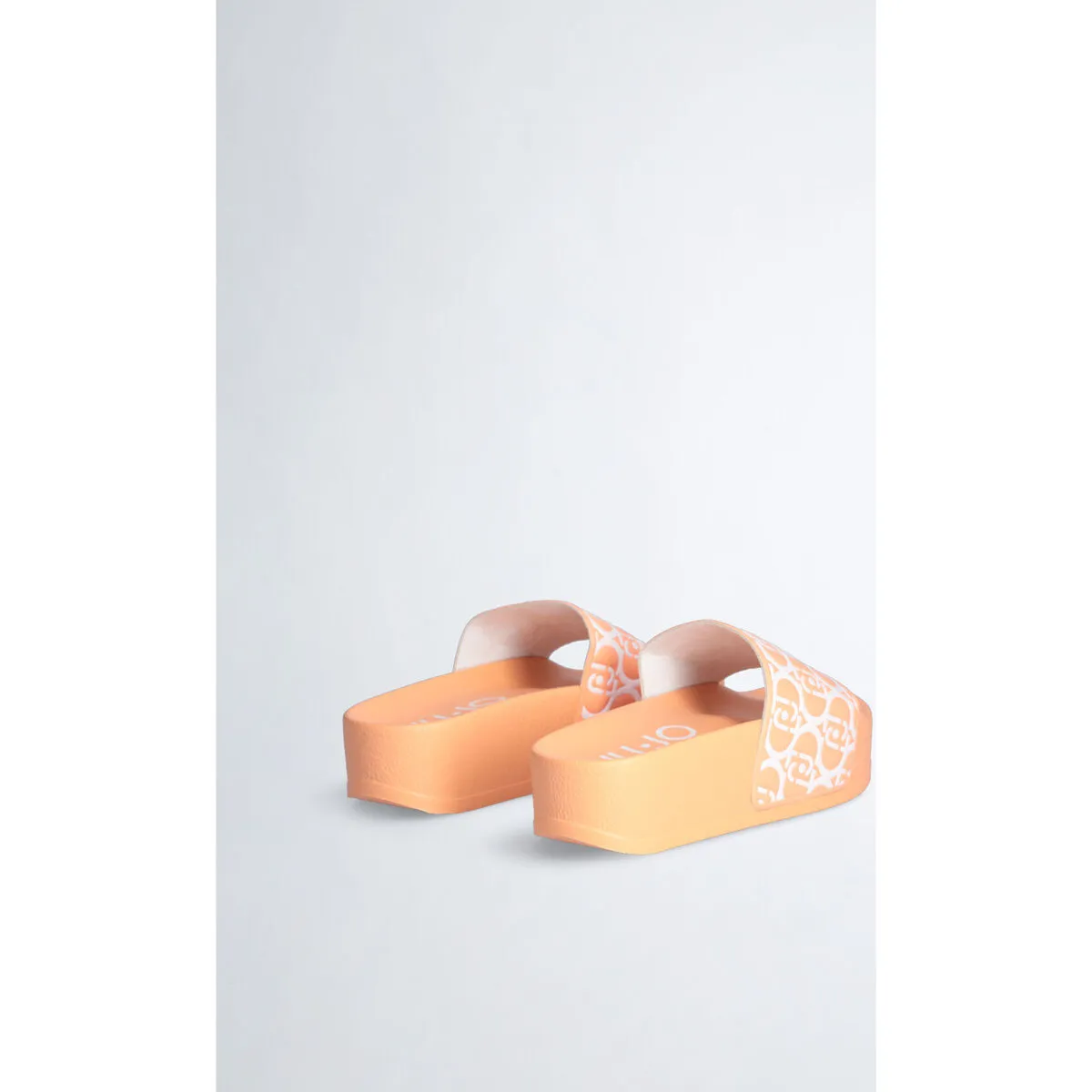 Chanclas con plataforma y estampado de monograma
