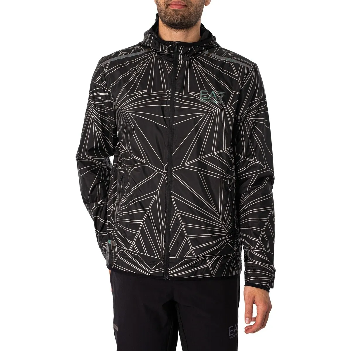 Chaqueta Ligera Con Estampado Y Logo