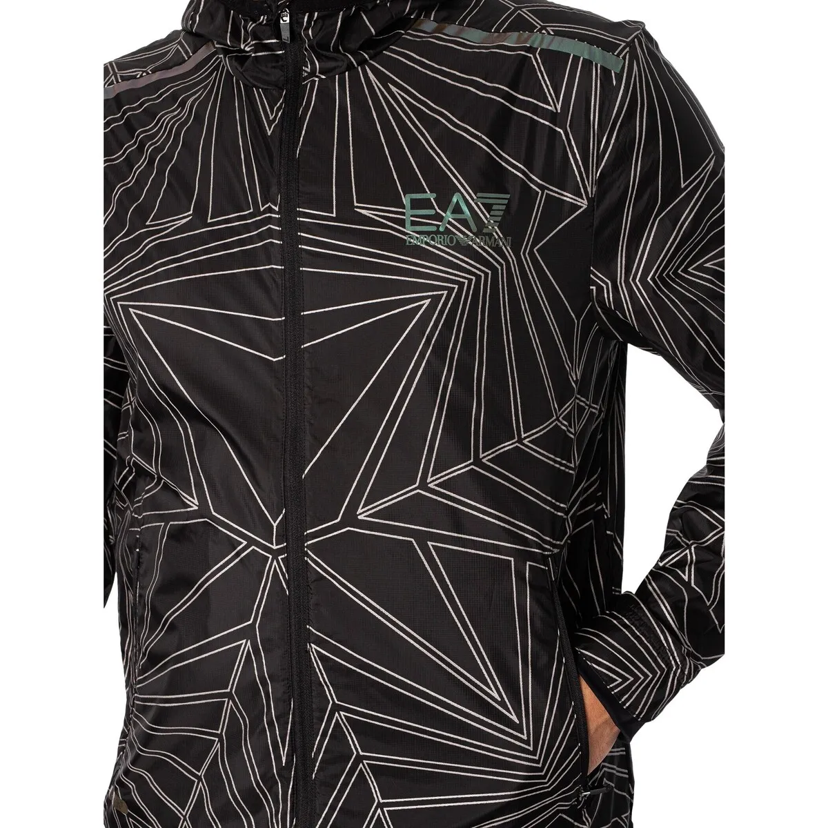 Chaqueta Ligera Con Estampado Y Logo