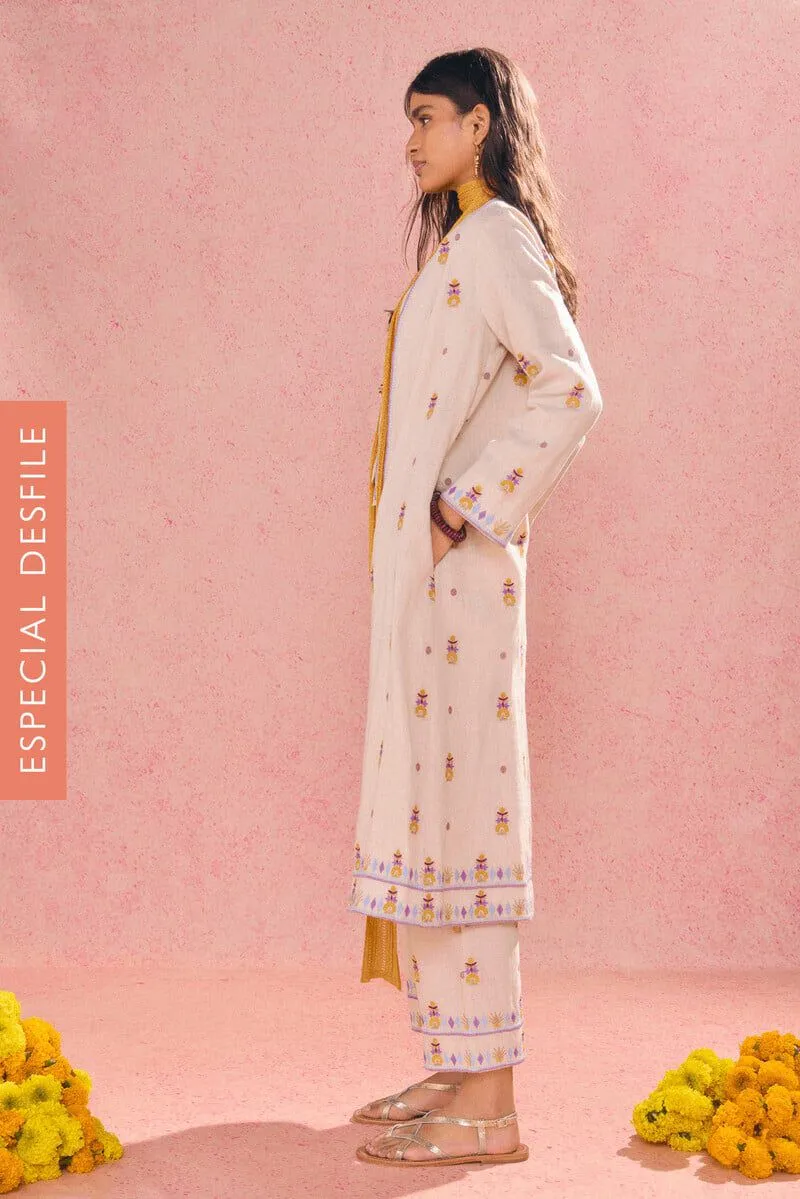 Hoss Intropia Carmina. Kimono largo de lino bordado