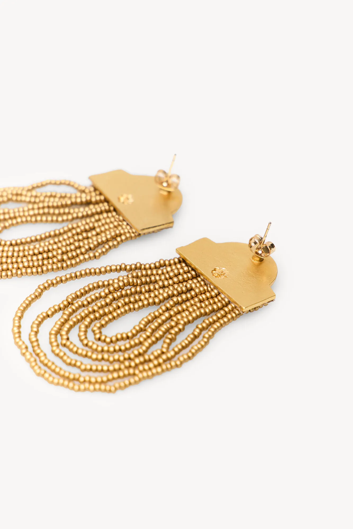 Hoss Intropia Lilieth. Pendientes abalorios