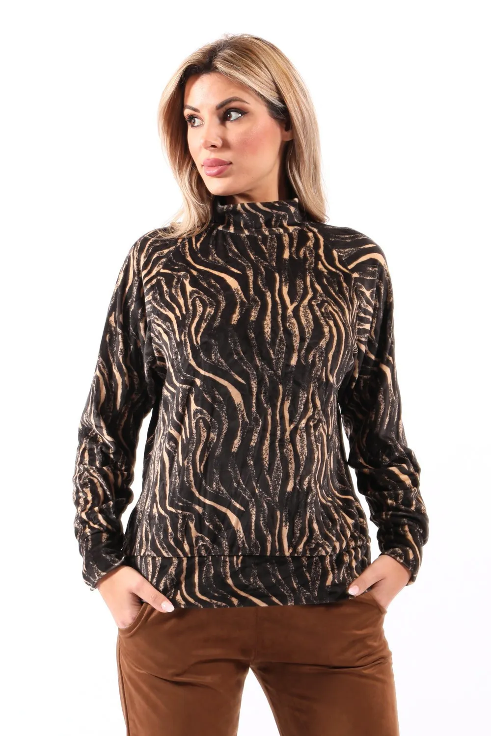 Jersey negro con estampado de cebra