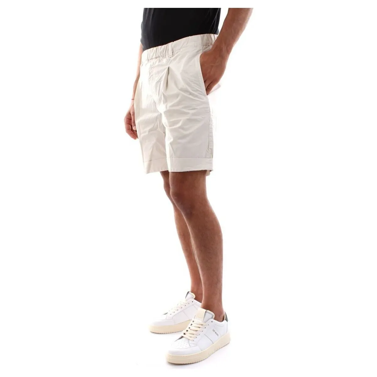 MIKE 1713W2139