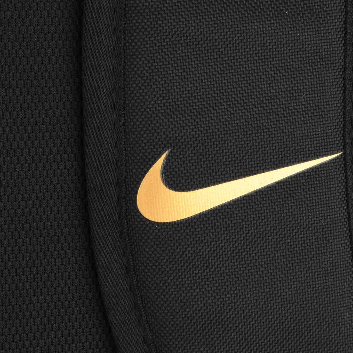 Mochila Nike Academy Team 2.3