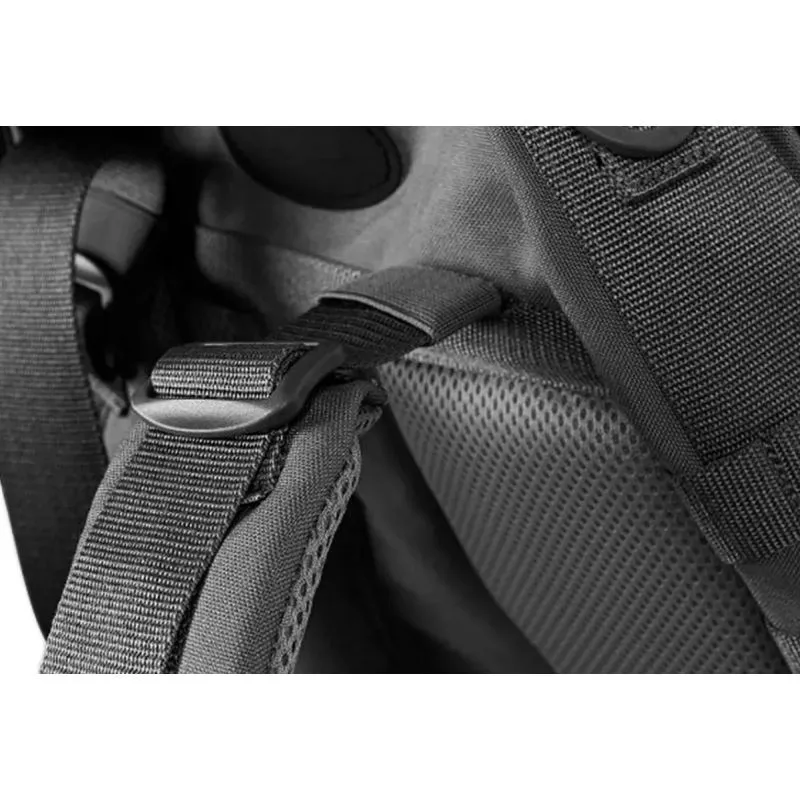 MOCHILA TáCTICA TASMANIAN TIGER RAID PACK MK III  52L (NEGRO)