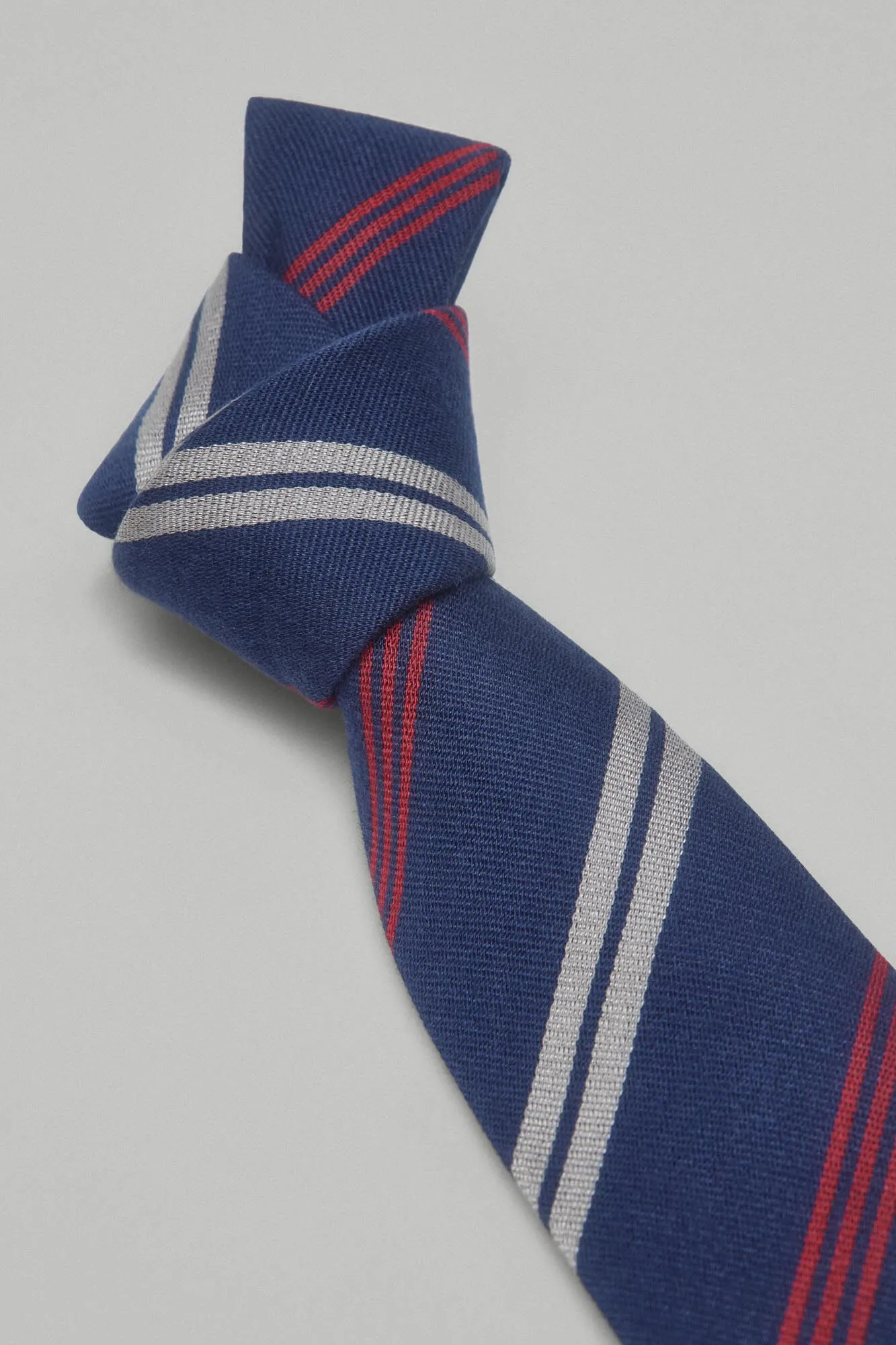 Natural silk tie