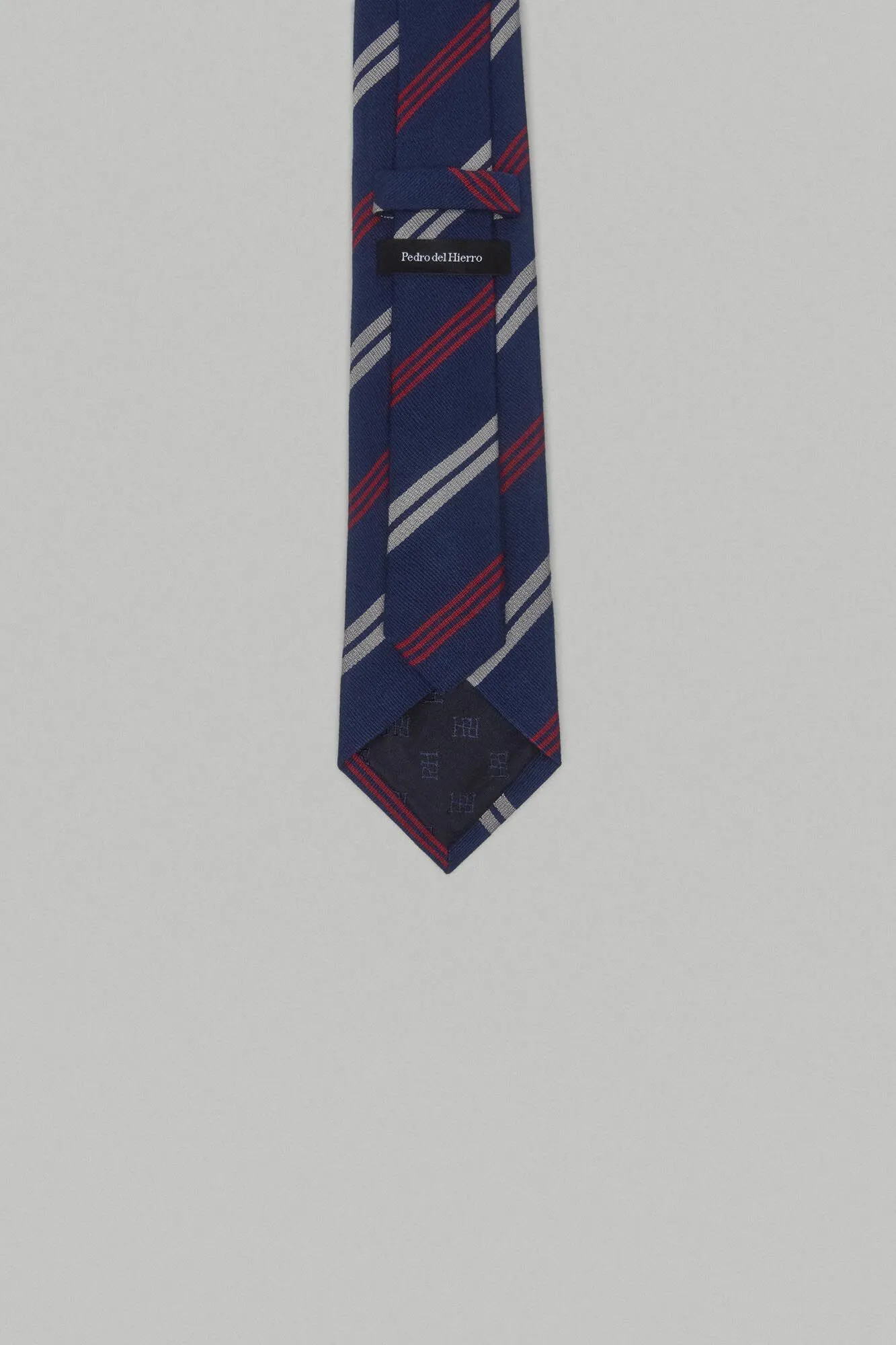Natural silk tie