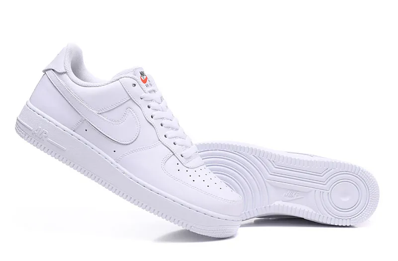NIKE AIR FORCE 1 07 QS «SWOOSH PACK»