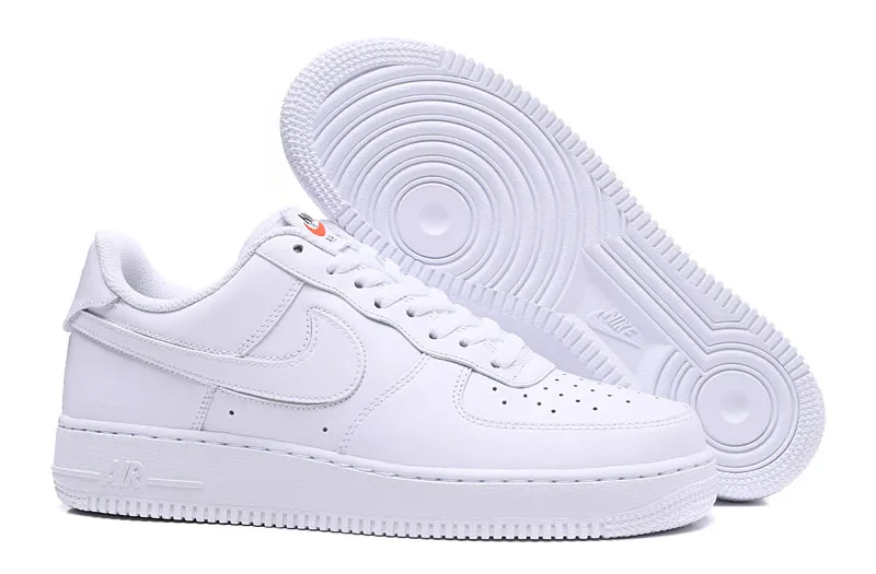 NIKE AIR FORCE 1 07 QS «SWOOSH PACK»