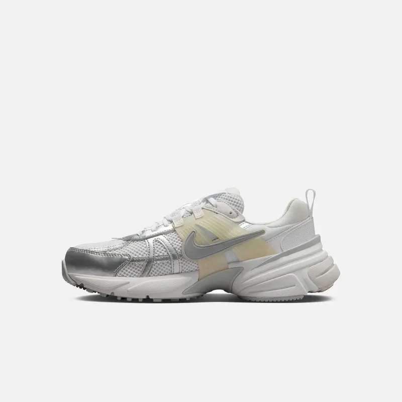 NIKE V2K RUN FD0736104