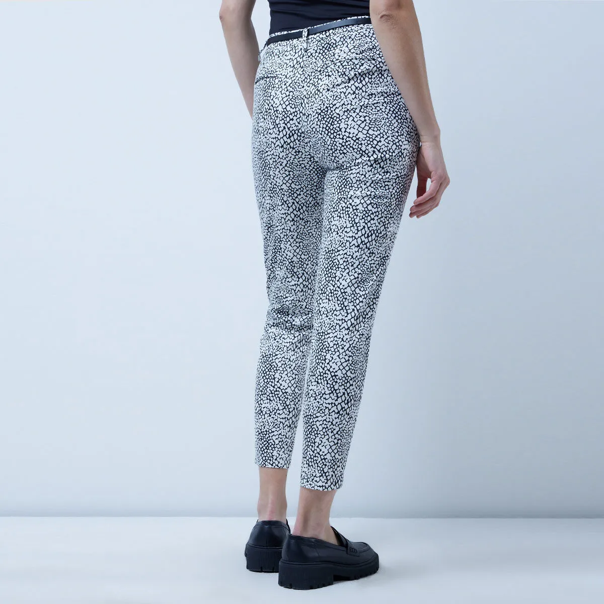 Pantalón Chino con Estampado