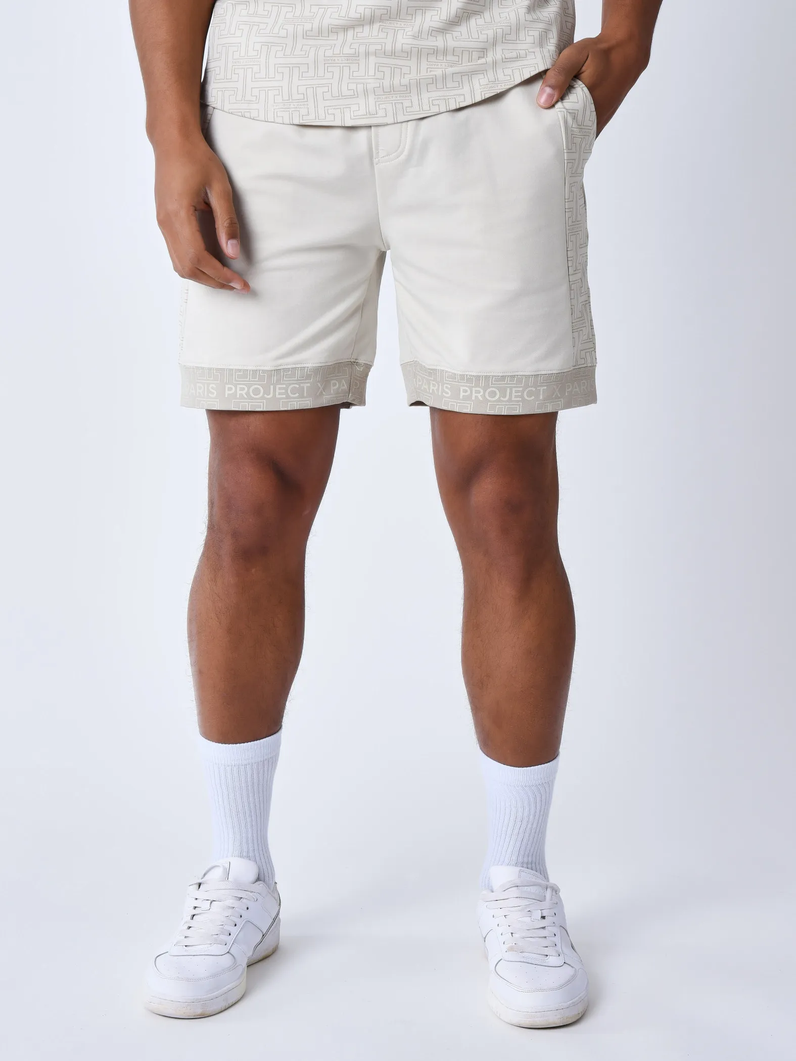 Pantalones cortos con estampado de laberinto