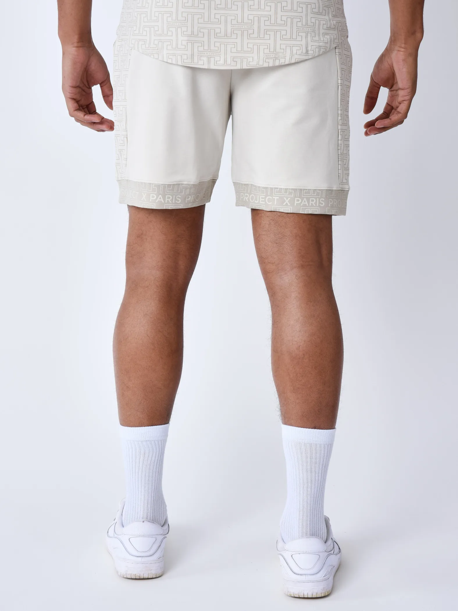 Pantalones cortos con estampado de laberinto