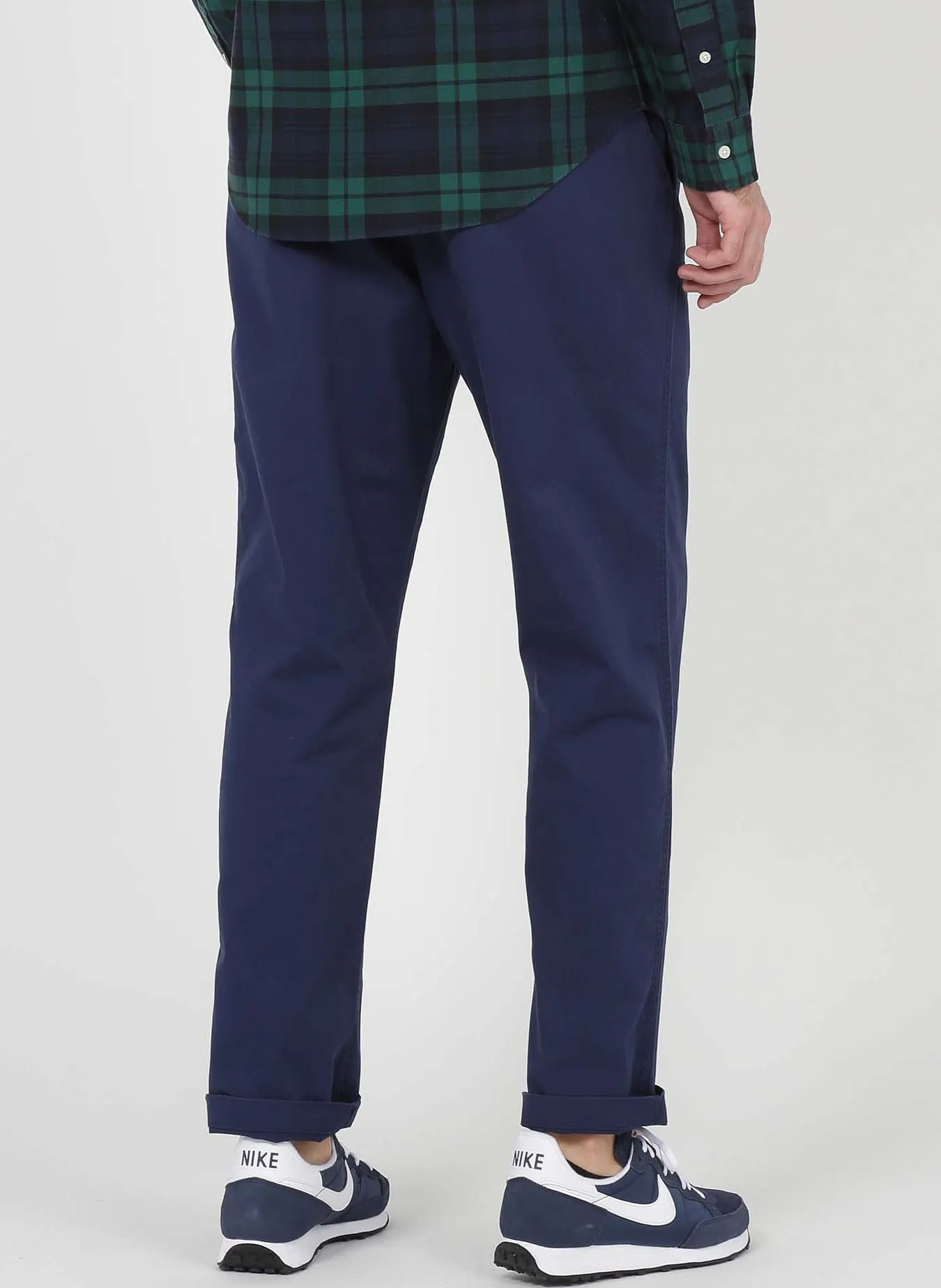 Pantalón chino de algodón elástico recto en azul