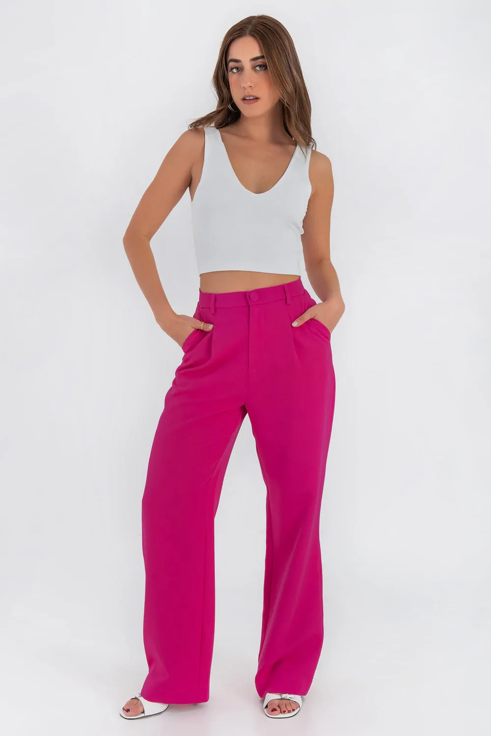 Pantalón cintura alta con pinzas wide leg fit