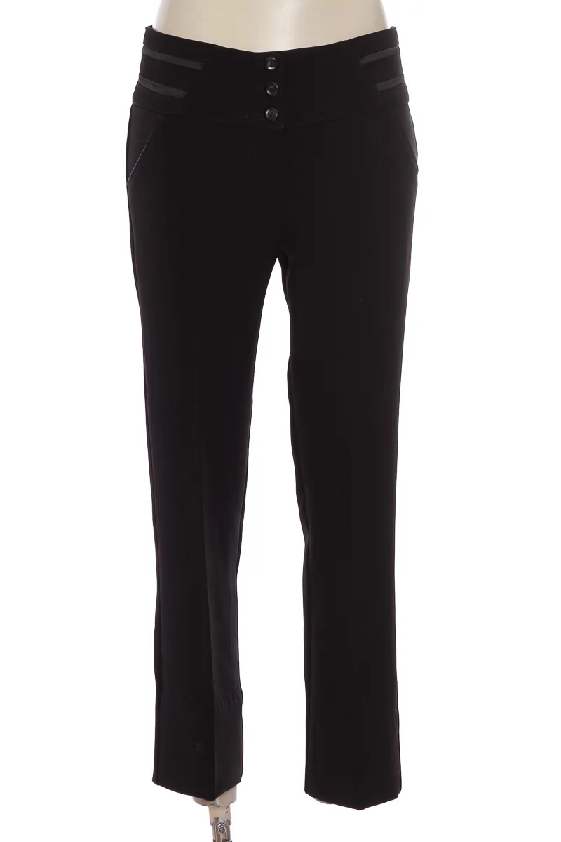 PANTALóN COLOR NEGRO  MODA Y STILO