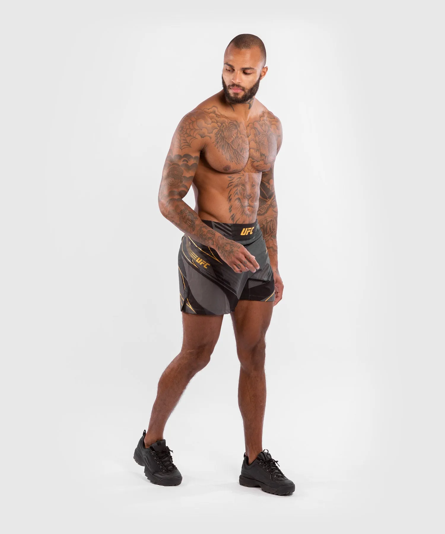 PANTALóN DE MMA PARA HOMBRE UFC VENUM AUTHENTIC FIGHT NIGHT – MODELO CORTO  CAMPEóN
