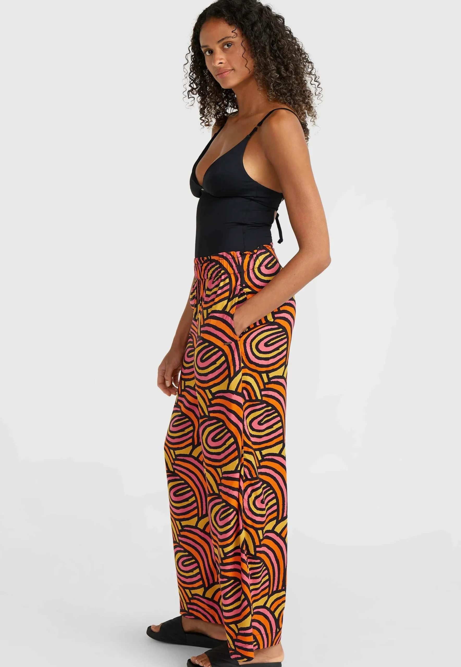 PANTALóN LARGO O´NEILL  PARA MUJER MALIA BEACH REF1550102  COLOR ORANGE RAINBOW STRIPE