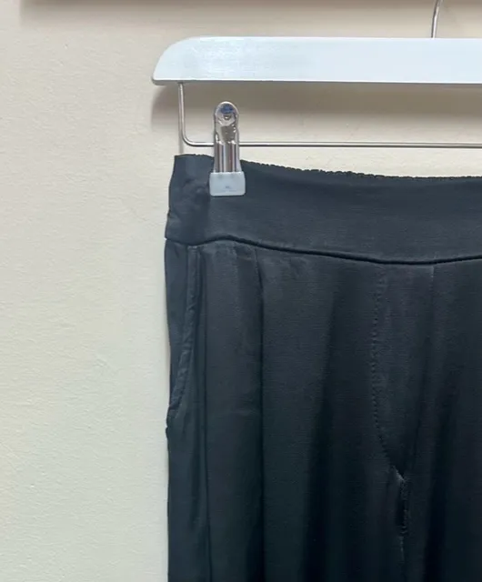 Pantalón Satén Negro