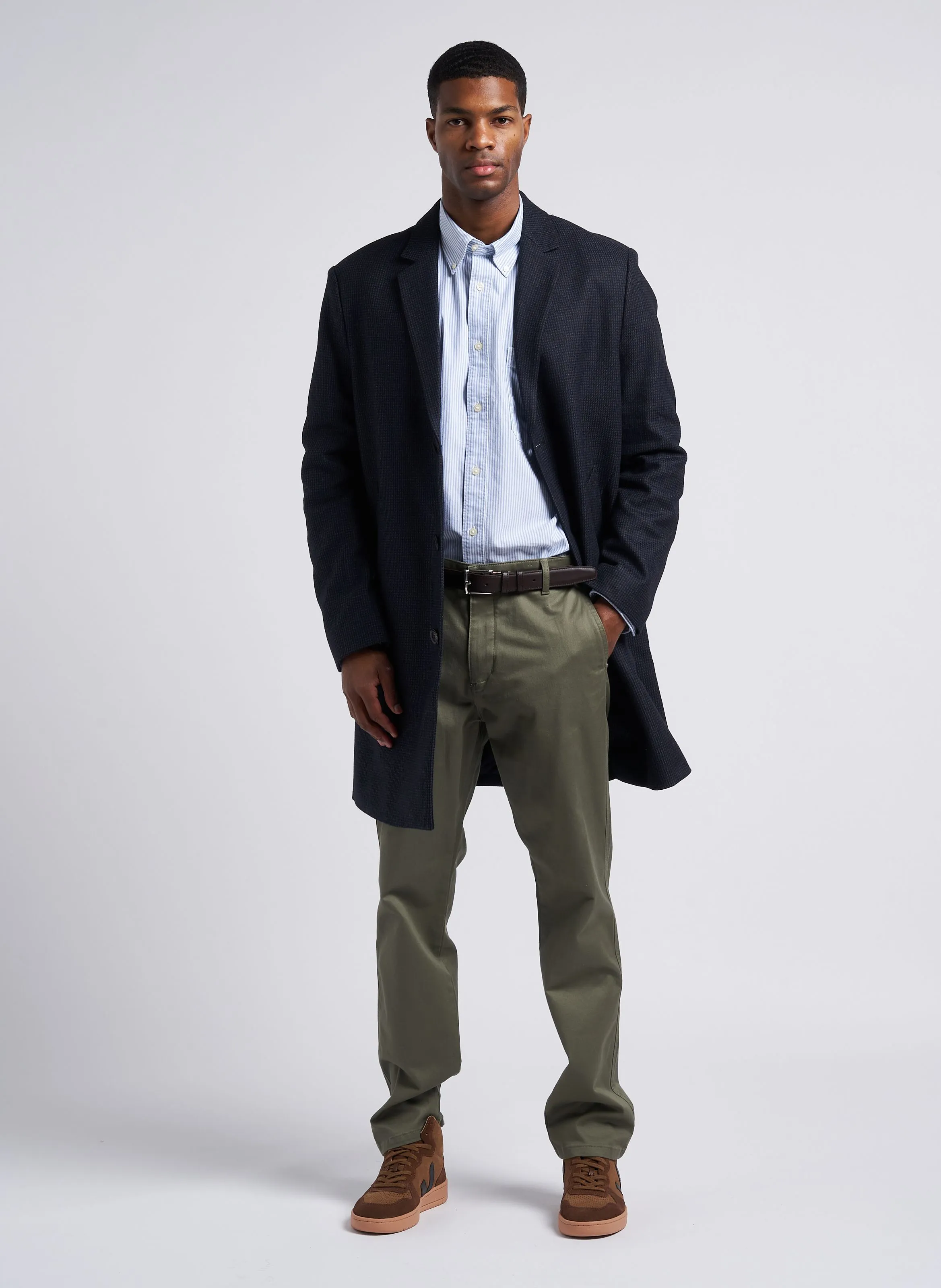 Pantalón slim de mezcla de algodón en caqui
