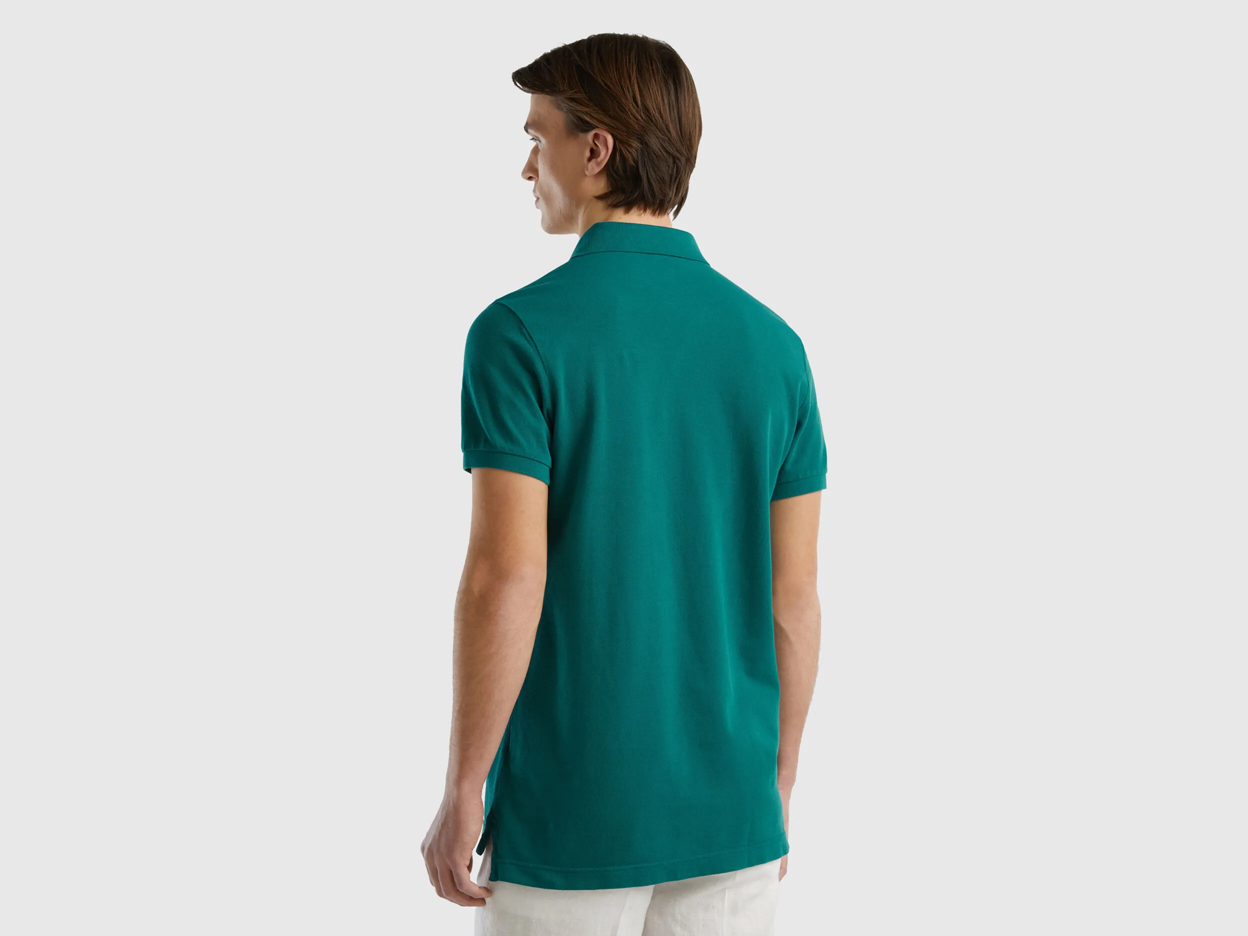 Polo verde petróleo slim fit