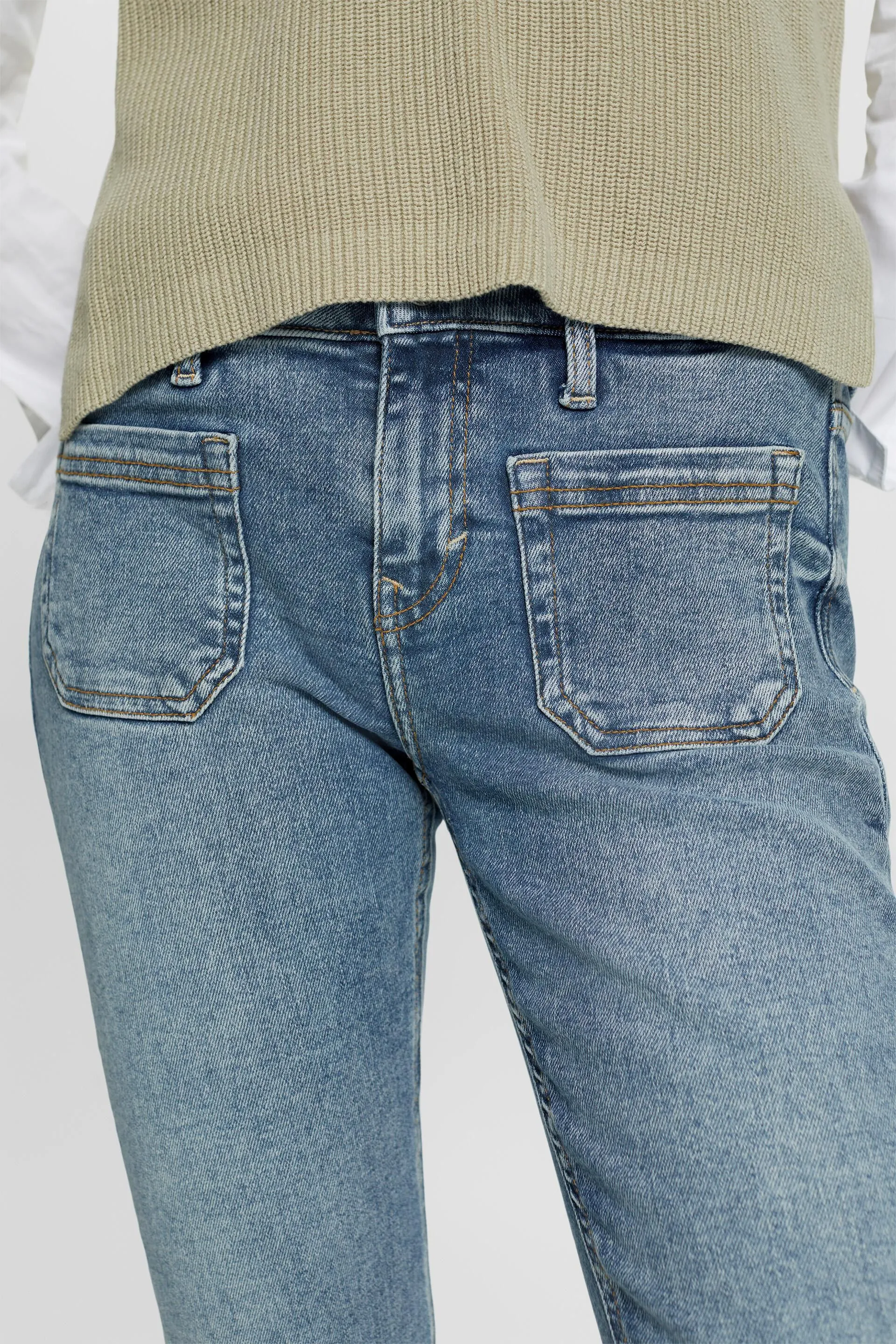 RECICLADOS: JEANS MIDRISE SLIM FIT