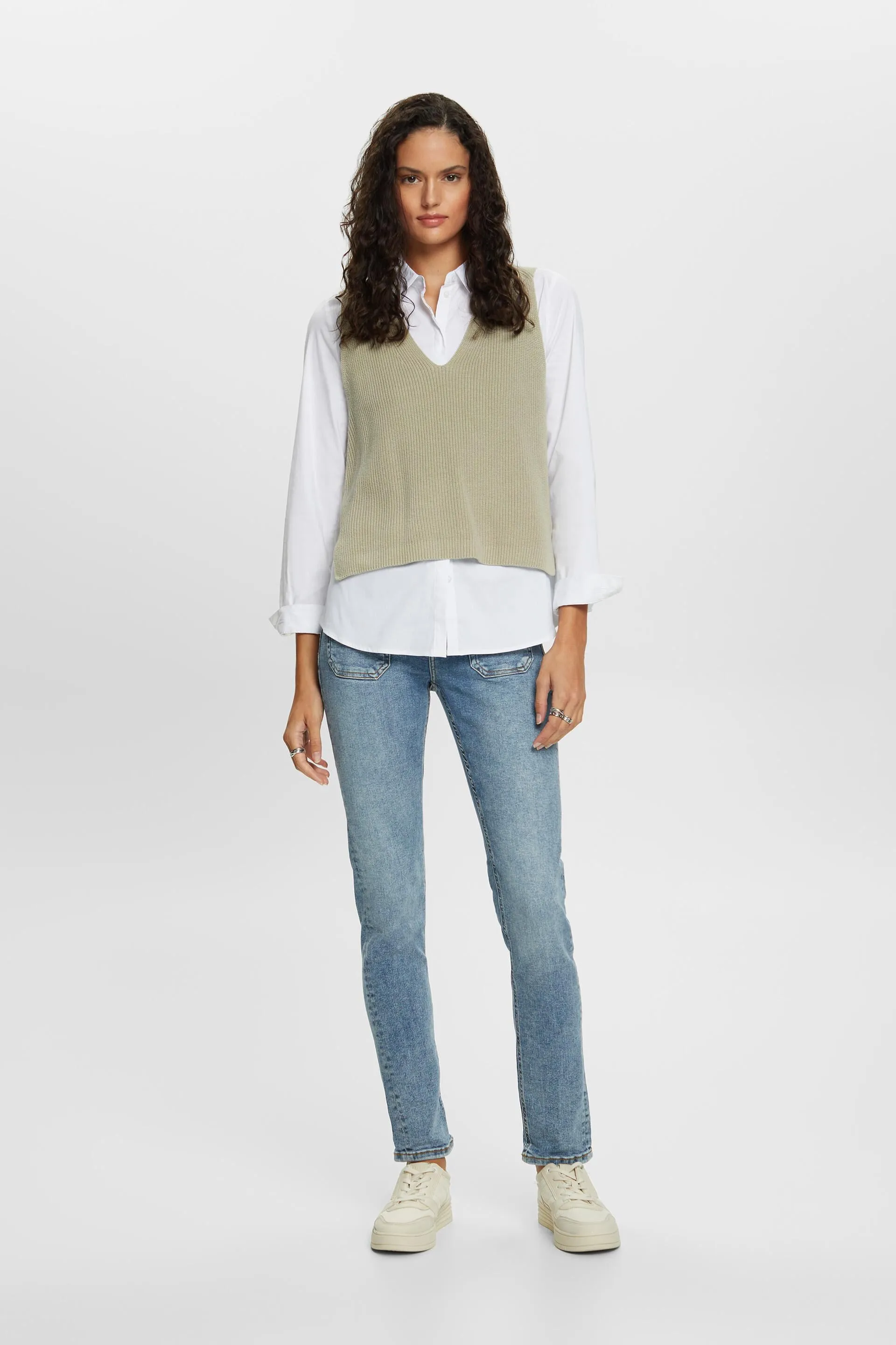 RECICLADOS: JEANS MIDRISE SLIM FIT