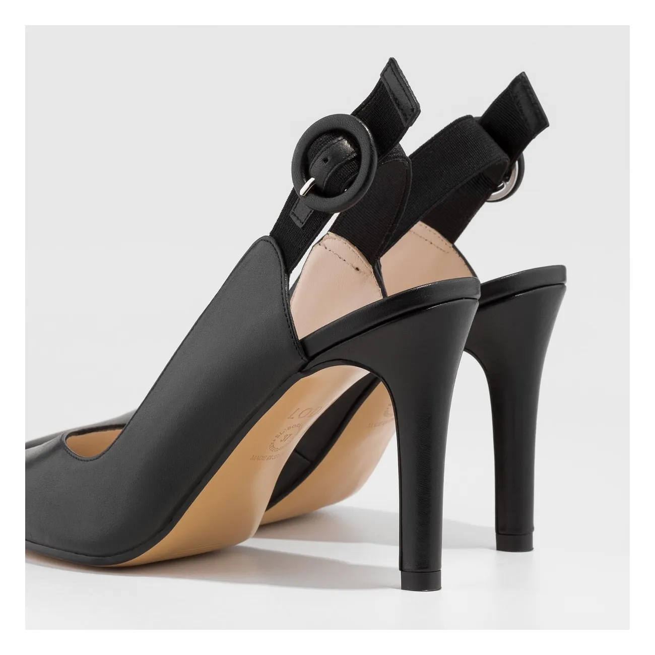 RUTIA BLACK