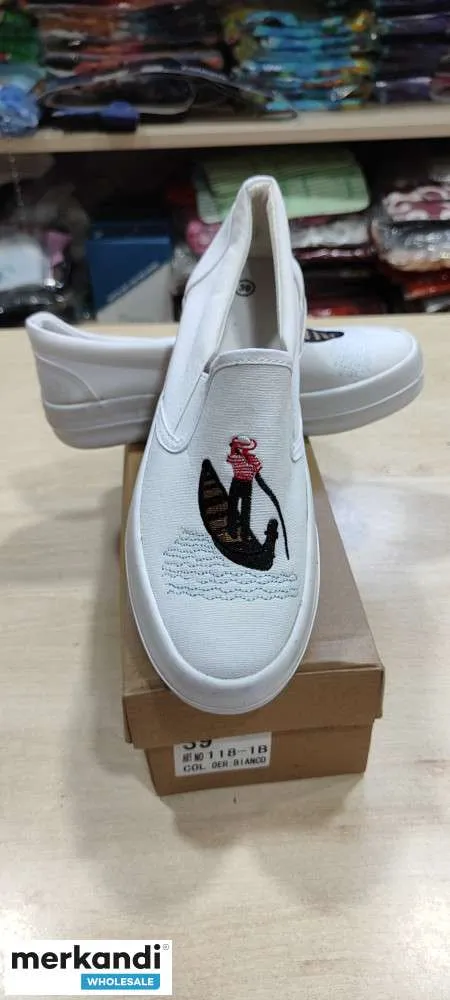 Stock zapatos y bailarinas, mujer a 3,20