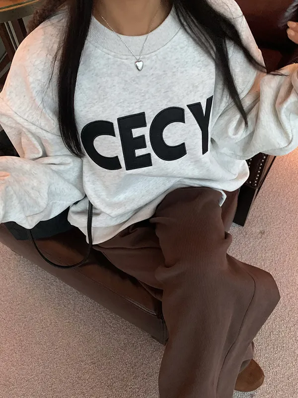 Sudadera extragrande con estampado de letras