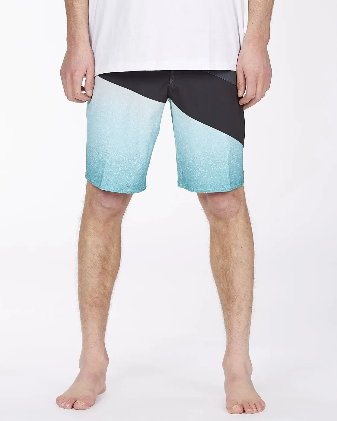 T Street Pro Boardshorts 19 