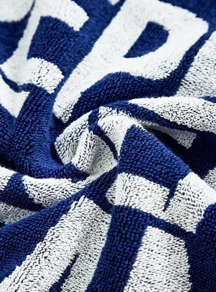 toalla pepe jeans tom azul para niño