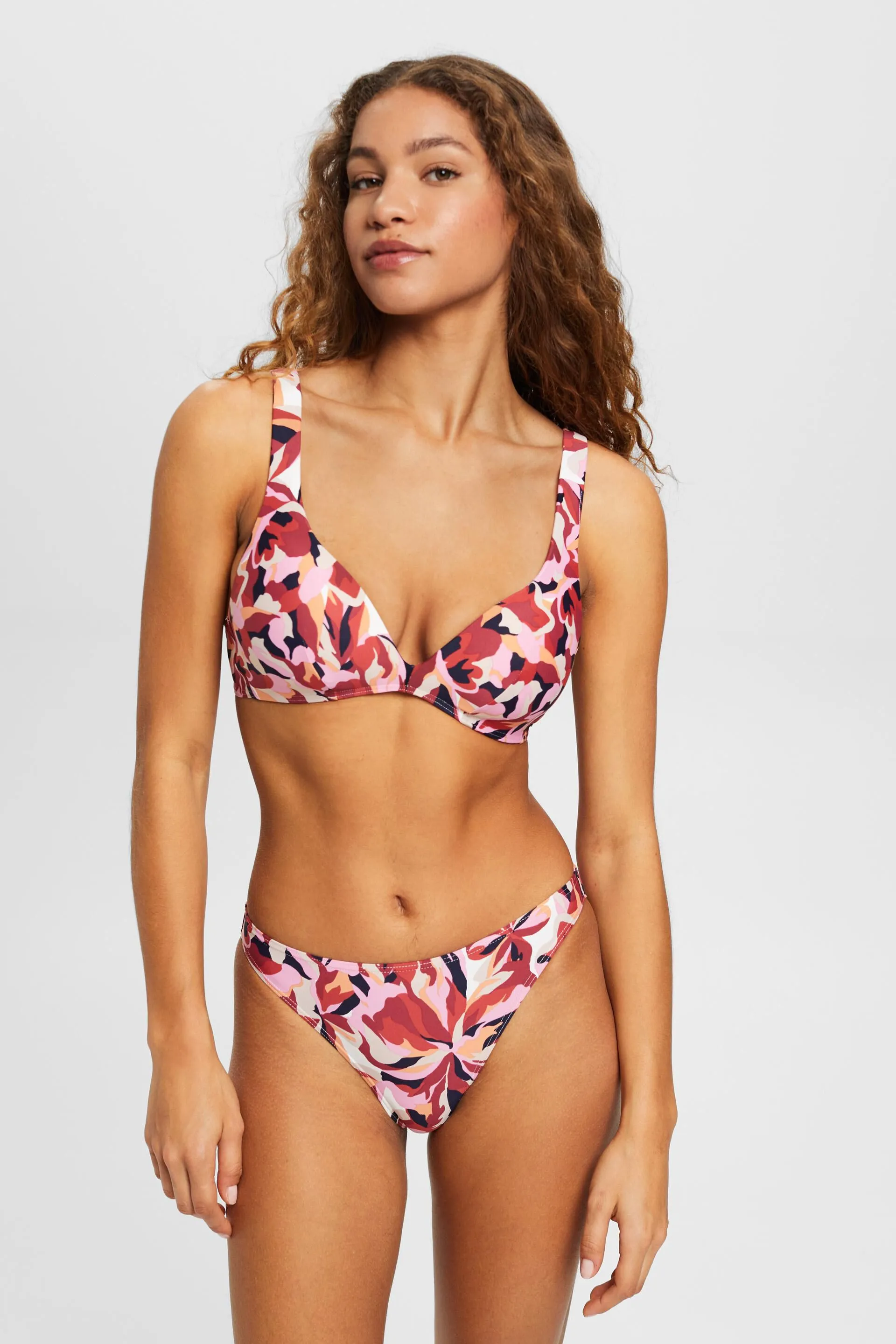 Top de bikini acolchado con estampado floral