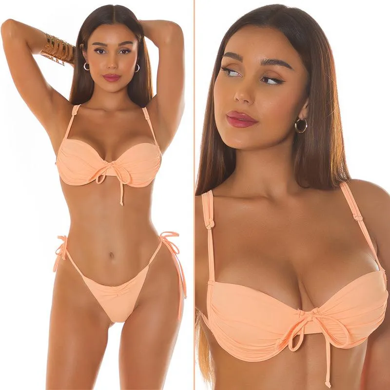 Top de bikini coral con aros
