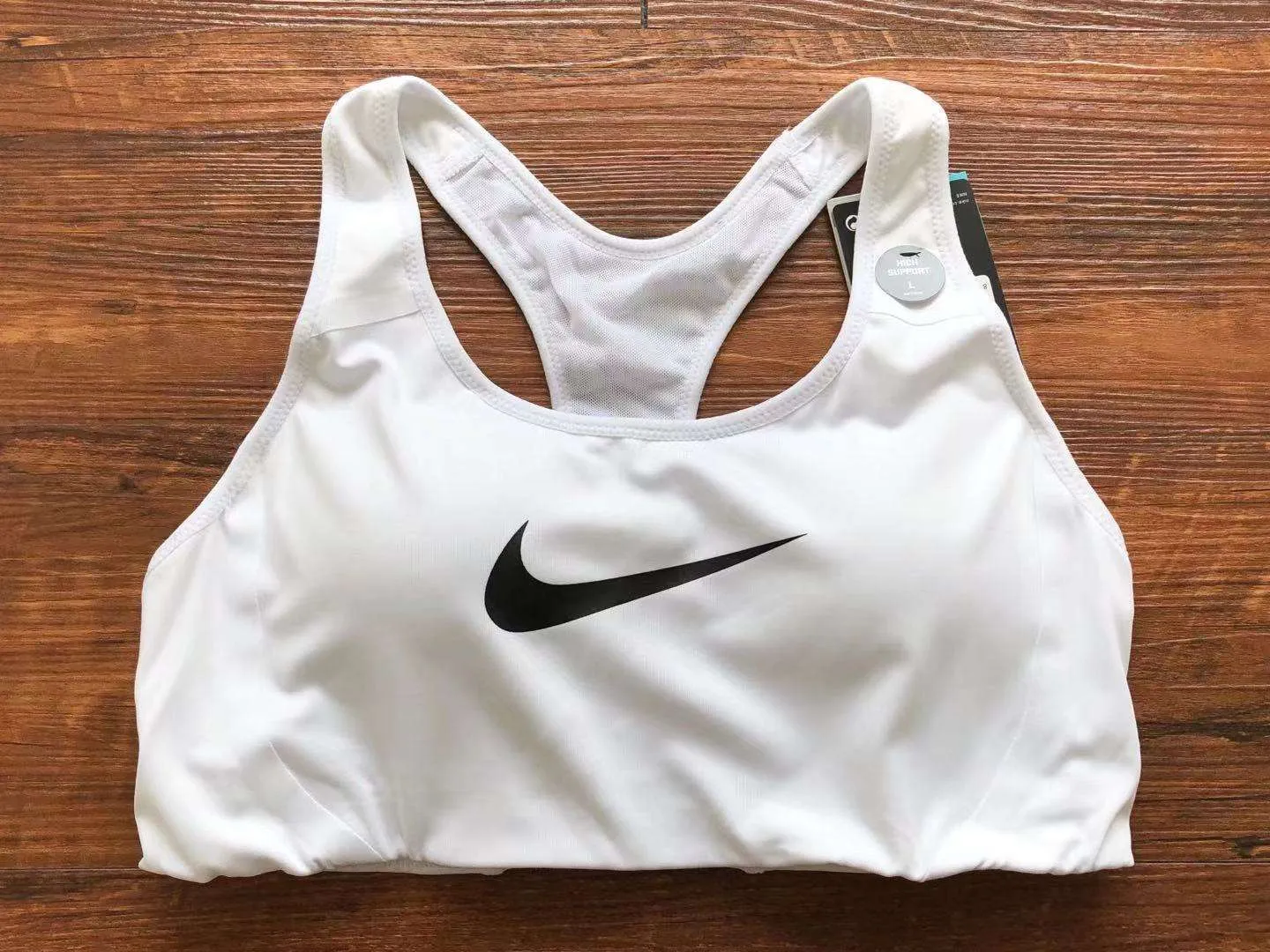Top Nike – White & Black