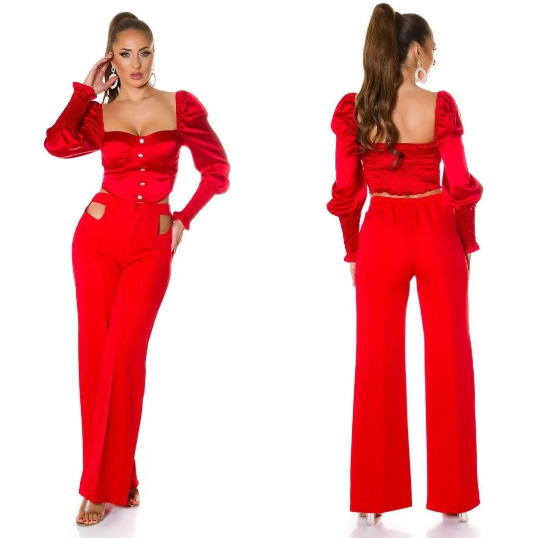 Top satinado rojo con brillantes 